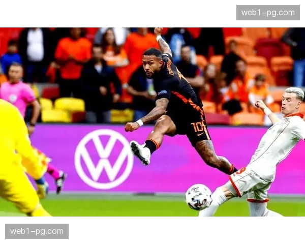 阿拉维斯防守表现挣扎，失46球保级形势严峻